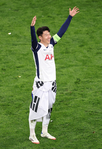 케인은 우승 트로피 찾아 떠났지만, 손흥민은 토트넘에 남아 기어이 챔피언 등극…진정한 레전드로