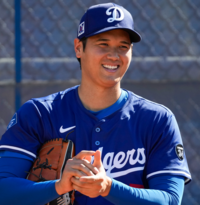 ‘슬슬 마운드로?’ 오타니…커브·슬라이더 던지며 ‘이도류 컴백’ 시동 본격화!