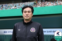 최대호 구단주 ‘논란’의 기자회견 그 후…유병훈 감독 “흔들리지 않고 똘똘 뭉쳐 경기에 집중하겠다”[현장인터뷰]