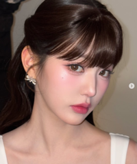 장원영, 뭘 입어도 어떤 표정을 지어도 공주 그 자체 [★SNS]