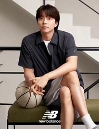 공유가 제안하는 여름룩, ‘땀에도 당당한’ 스타일과 기능