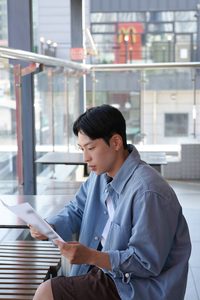 윤정훈, 비하인드 뚫고 나오는 청량미…‘훈훈’ 비주얼로 시선집중