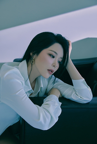 홍진영 “한번 들으면 숫자 맴돌 것”…‘13579’ 작곡가 버전 낸다