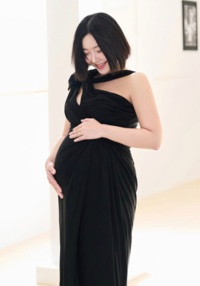 ‘쌍둥이 임신’ 레이디 제인, 28주 차에 만삭 느낌…아름다운 D라인 [★SNS]