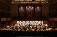 푸치니가 남긴 단 하나의 미사곡, 여름밤 물들인다