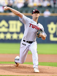 [포토]LG 코엔 윈의 역투