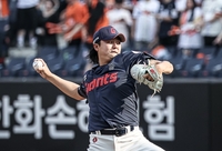 “김태형 감독님 밑에 있었다” 롯데 26살 필승조, 혹사 논란 ‘방지’→노하우 전수한다 [SS시선집중]