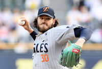 [포토]LG전 선발 등판한 한화 폰세