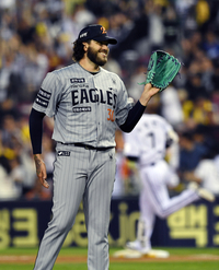 [포토]한 경기 2피홈런 처음으로 기록하는 한화 선발 폰세