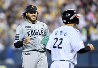 [포토]한화 폰세, 주먹 불끈!