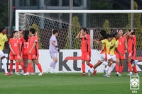 피지컬-힘-스피드의 차이 극복하지 못했다, 신상우호 국내 데뷔전서 0-1 패배[한국-콜롬비아]