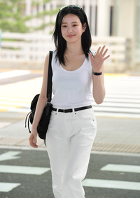 출국하는 이유비, 잘 갔다올게요~ [포토]