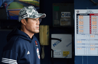 [포토]두산 조성환 감독대행, 승리가 필요해...