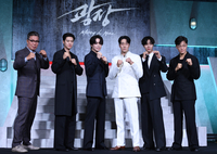 ‘13년만 액션물’ 소지섭, 홀로 올화이트…‘광장’ 단톡방 제외 의혹 [SS현장]