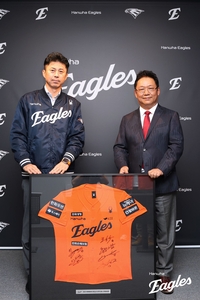 ‘흥행 대폭발→후원도 줄줄이’ 한화, 한국레노버와 후원 협약