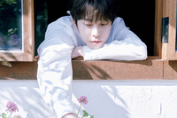 컴백 D-2 NCT 도영, 2집 타이틀곡 ‘안녕, 우주’ MV 티저 공개…청량한 록 사운드+기억을 둘러싼 서사