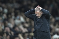 시즌 3는 없었다…‘EPL 17위+유로파 우승’ 레비의 ‘결단’, 토트넘 포스테코글루 감독 결국 ‘경질’ 엔딩