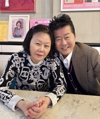 태진아, 치매 투병 아내와 결혼 44주년 “옥경이 건강하게 있어요”