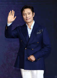 ‘프로보노’ 정경호, 판사·상대 변호사 휠체어 태웠다... 파격 현장 검증 예고