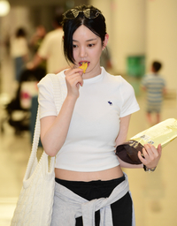 이유비씨, 촬영합시다! “과자 좀 먹고요” [포토]