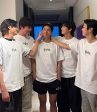 BTS 뷔 전역에 ‘우가팸’ 모였다…박서준→최우식 우정 영원해 [★SNS]