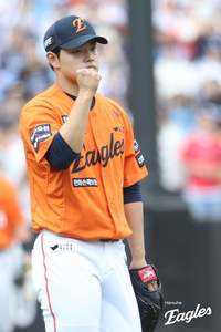 문동주 ‘3주 만에’ 선발 등판→달 감독 “5회까지 던지면 최고…불펜에서 대기하는 선수 많다” [SS대전in]