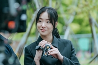 ‘프로보노’ 정경호, 판사·상대 변호사 휠체어 태웠다... 파격 현장 검증 예고