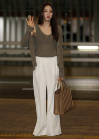 인천공항을 런웨이로 만든 이성경, 우월한 기럭지! [포토]