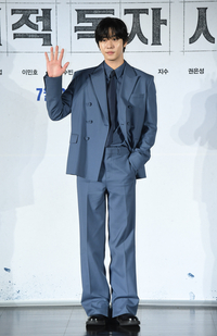 임수정 180도 달라진 얼굴로 ‘건물주 와이프’ 되기로… 안방 컴백 기대감