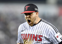 득점권 타율 ‘2할 초반’→‘2위’ LG, 결국 점수가 나야 다시 1위 간다 [SS시선집중]