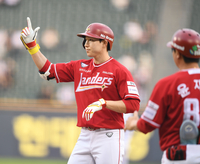 ‘6월 4할 맹타’ 국대 유격수가 살아났다…‘만족’ 모르는 박성한, 다시 달린다 [SS스타]