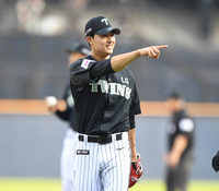 ‘우승 요정’ 꿈꾸는 LG 이정용, 전역 후 바로 1군 합류…“책임감과 부담감 함께 느낀다” [SS스타]