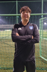 광양여고 4연패 ‘대항마’ 자처한 울산현대고 안영진 감독 “5년 차 첫 ‘여왕’ 욕심나고 자신도 있죠”[여왕기]