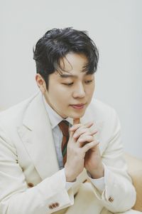 ‘48세’ 정엽, 결혼 5년만 득남 “실감 안 나 얼떨떨, 감사한 마음”