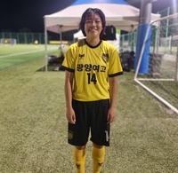 여자대표팀 역대 최연소 발탁 3위, 광양여고 홍서윤 “내 장점은 스피드와 드리블, 마무리 보완해야죠”[여왕기]