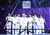 ‘최고앨범상’ 제베원 “특별한 선물을 준비…사계절 내내 행복과 웃음 전달하겠다” [34th 서울가요대상]