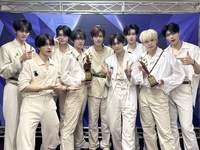 제로베이스원, ‘글로벌 톱티어’ 존재감 쐐기…‘서울가요대상’서 ‘본상’→‘최고 앨범상’ 수상