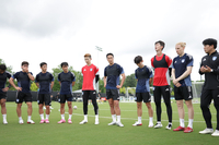 ‘라커룸 도피’ 도르트문트 괴롭힌 ‘체감 40도 폭염’…‘1승 간절’ 울산도 마주한다 [SS신시내티 현장]