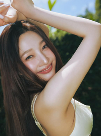 레드벨벳 조이, 초여름 닮은 청량美 가득... “B컷도 완벽”