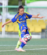 [포토]발리슛 하는 현대청운중 김나현