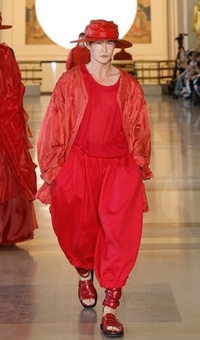 ‘모델본색’ 배정남…‘패션성지’ 파리에서 찢었다!