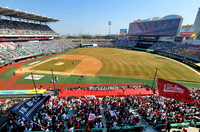 김강민 ‘은퇴식’+앤더슨 vs 폰세 ‘최고 외인 맞대결’→SSG, ‘구단 최초’ 4연속 매진 기록 [SS문학in]