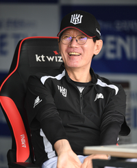 ‘이정훈 맹타+로하스 복귀’ KT 외야 ‘풍년’, 강철매직은 오히려 고민…“머리 아프다” [SS수원in]