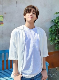 ‘전역하자마자 폭발’…뷔, 75개국 구글 1위 ‘글로벌 슈퍼스타’