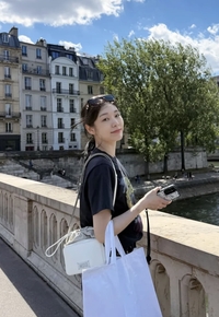 김연아, 돌아온 ‘고무신’ 고우림과의 파리 여행 공개