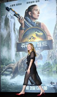 [포토] 스칼렛 요한슨 ‘미소 가득한 입장’