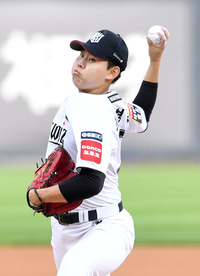 [포토]KT 소형준, 시즌 6승 도전!