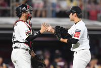 [포토]KT 박영현, 키움전 1 ⅔이닝 무실점 시즌 23세이브