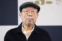 신구, 2일 아내상…슬픔 속 빈소 지키는 중