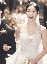 AOA 출신 유나, 결혼 1년 5개월만의 임신 소식 “세 식구 잘 살아보자!”